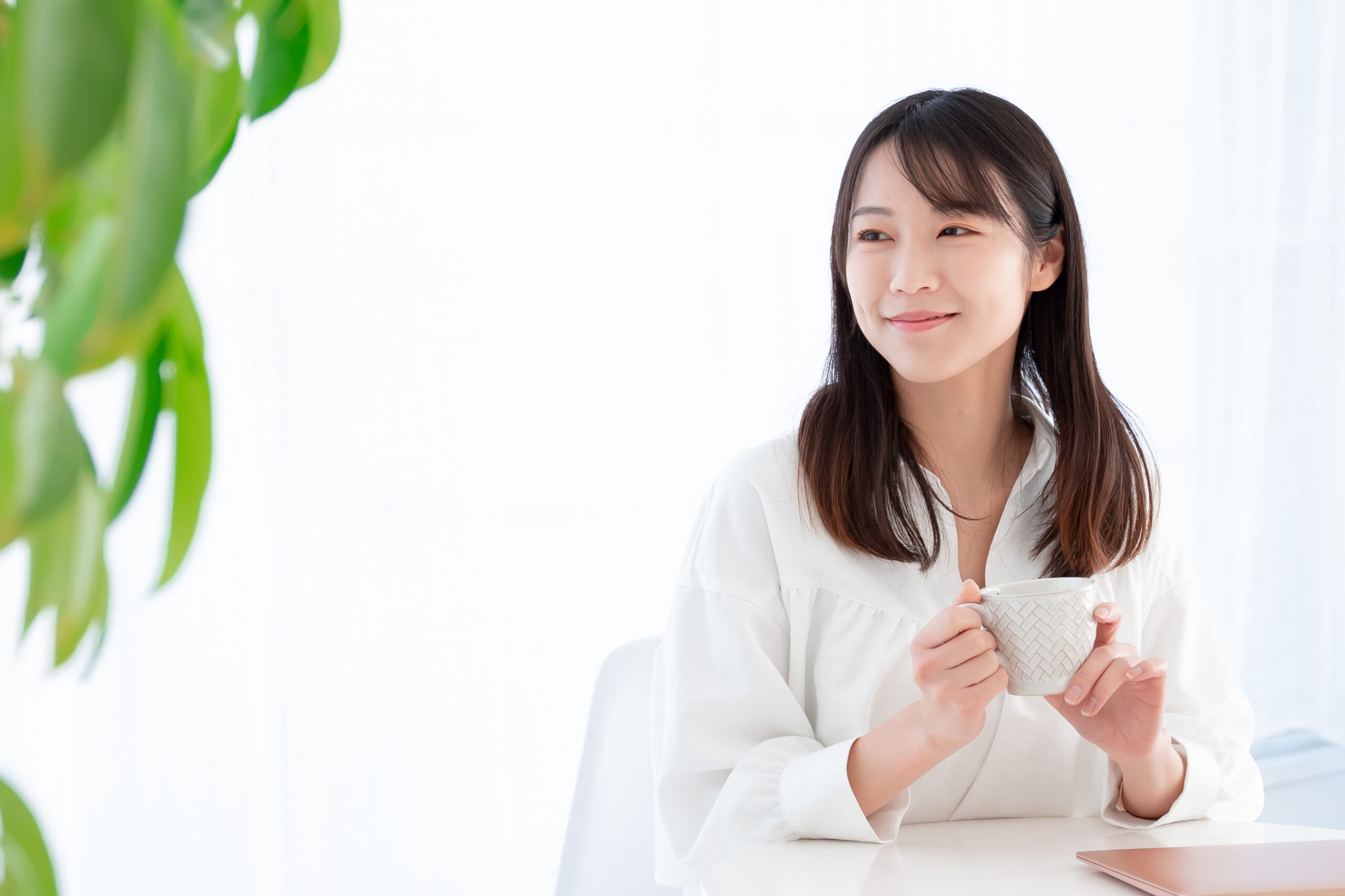 癒しを求める女性必見!心を満たす癒しグッズ&ヒーリングアート特集